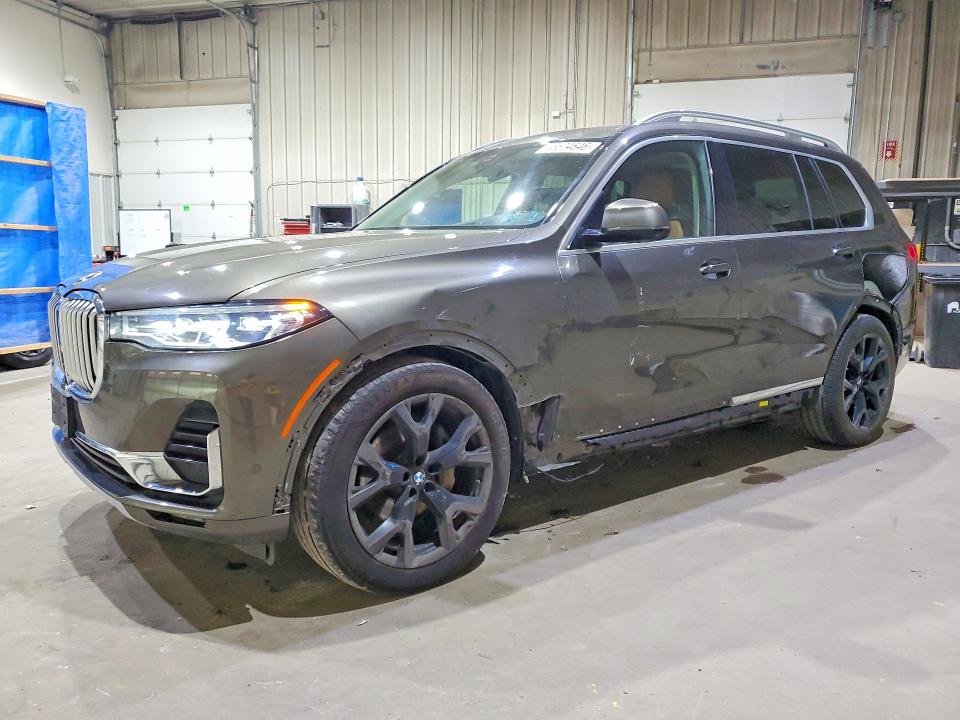2020 BMW X7 VIN 5UXCW2C04L9C24666 — COPART salvage auction photo
