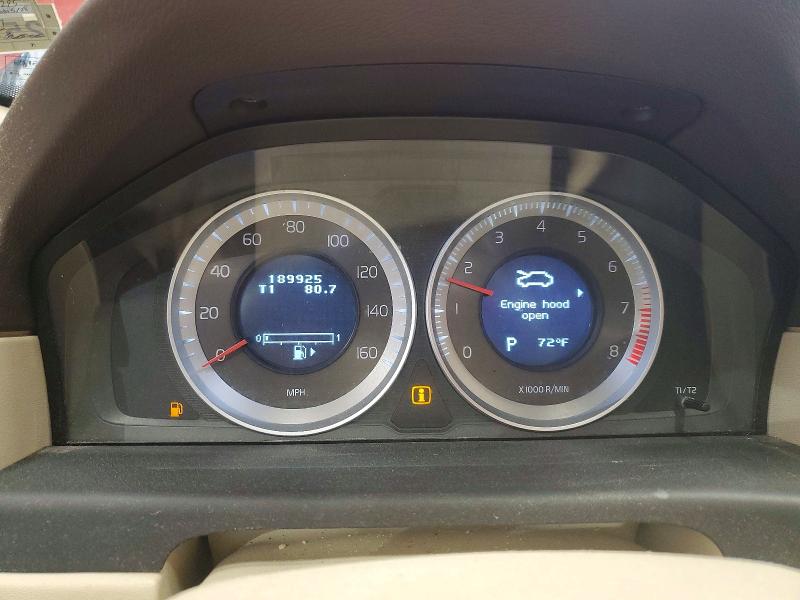 2012 Volvo Xc70 VIN YV4940BZ4C1118295 COPART salvage auction — FRONT END, ME - CERT OF TITLE-SALVAGE COLLISIO, sold $500 on 2026-08-13 (photo 9)