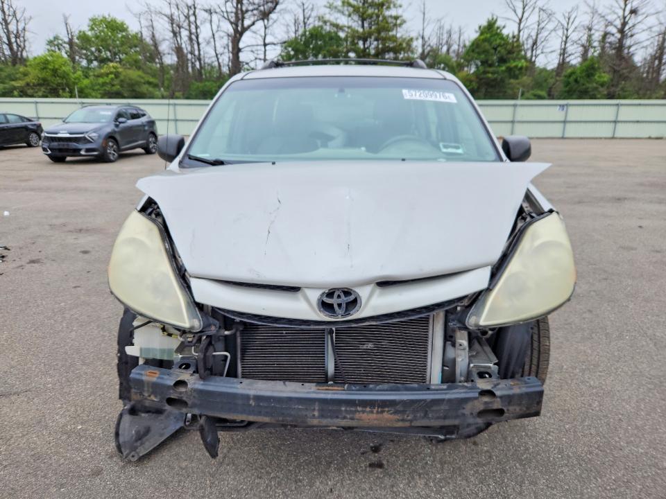 2006 Toyota Sienna VIN 5TDZA23C16S462403 COPART salvage auction — FRONT END, NY - MV-907A SALVAGE CERTIFICATE, sold $900 on 2026-07-20 (photo 5)