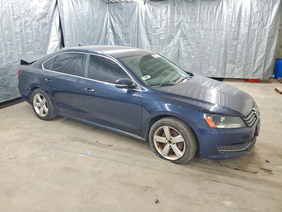 2013 Volkswagen Passat VIN 1VWBH7A35DC086927 COPART salvage auction — REAR END, Wv - Certificate Of Title, sold $90 on 2026-07-07 (photo 4)