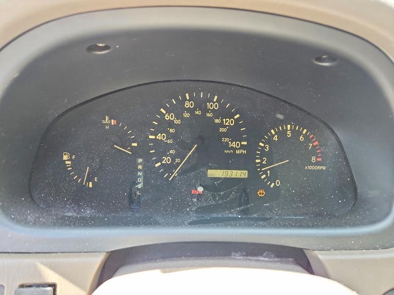 2000 Lexus Rx 300 VIN JT6HF10U5Y0101564 COPART salvage auction — FRONT END, Ma - Certificate Of Title, sold $425 on 2026-07-02 (photo 9)