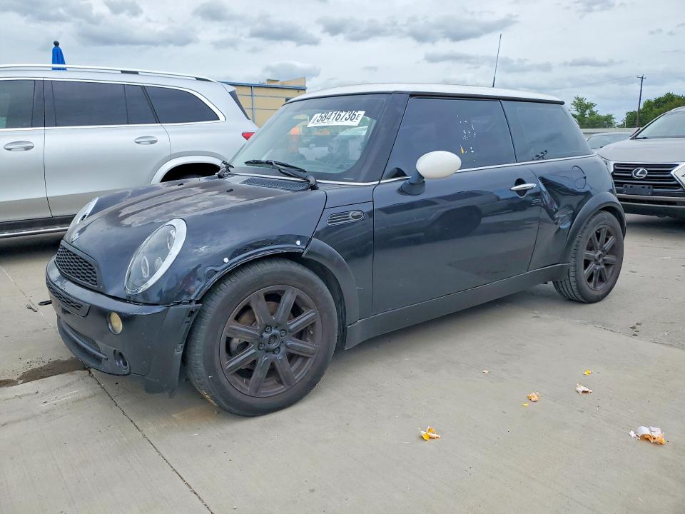 2005 Mini Cooper VIN WMWRC33455TJ64829 COPART salvage auction — FRONT END, TX - SALVAGE VEHICLE TITLE, sold $325 on 2026-07-09 (photo 1)