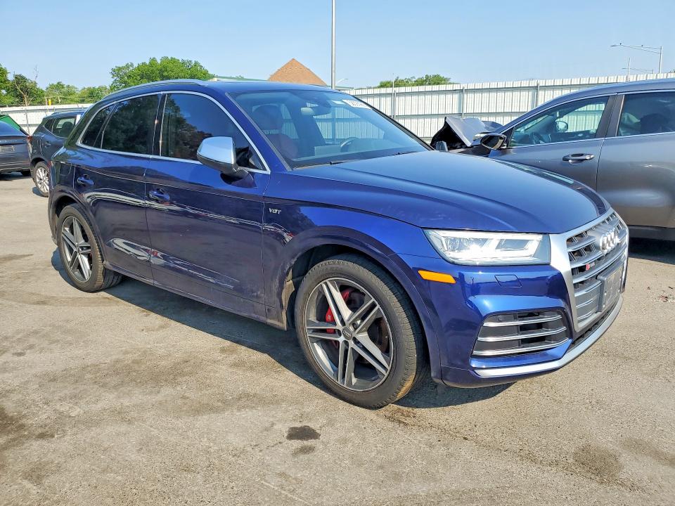 2018 Audi Sq5 VIN WA1A4AFY7J2118574 COPART salvage auction — WATER/FLOOD, Pa - Cert Of Salvage-W=Flood Veh, sold $3,400 on 2026-07-23 (photo 4)