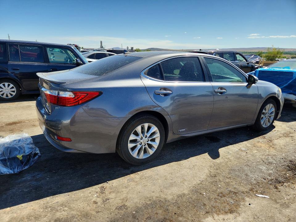 2014 Lexus ES VIN JTHBW1GG7E2074204 COPART salvage auction — FRONT END, Nm - Cert Of Title-Salvage, sold $5,500 on 2026-07-09 (photo 3)