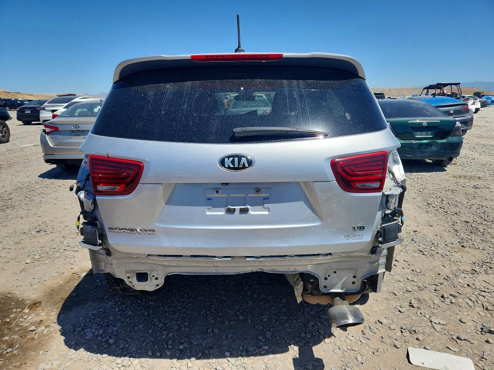 2019 Kia Sorento VIN 5XYPGDA51KG482079 COPART salvage auction — REAR END, Ut - Salvage Certificate, sold $3,250 on 2026-07-31 (photo 6)