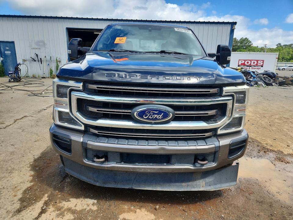 2020 Ford F-250 super duty VIN 1FT7W2BT7LED16163 COPART salvage auction — WATER/FLOOD, LA - CERT OF TITLE-SALVAGE FLOOD, sold $15,200 on 2026-07-16 (photo 5)