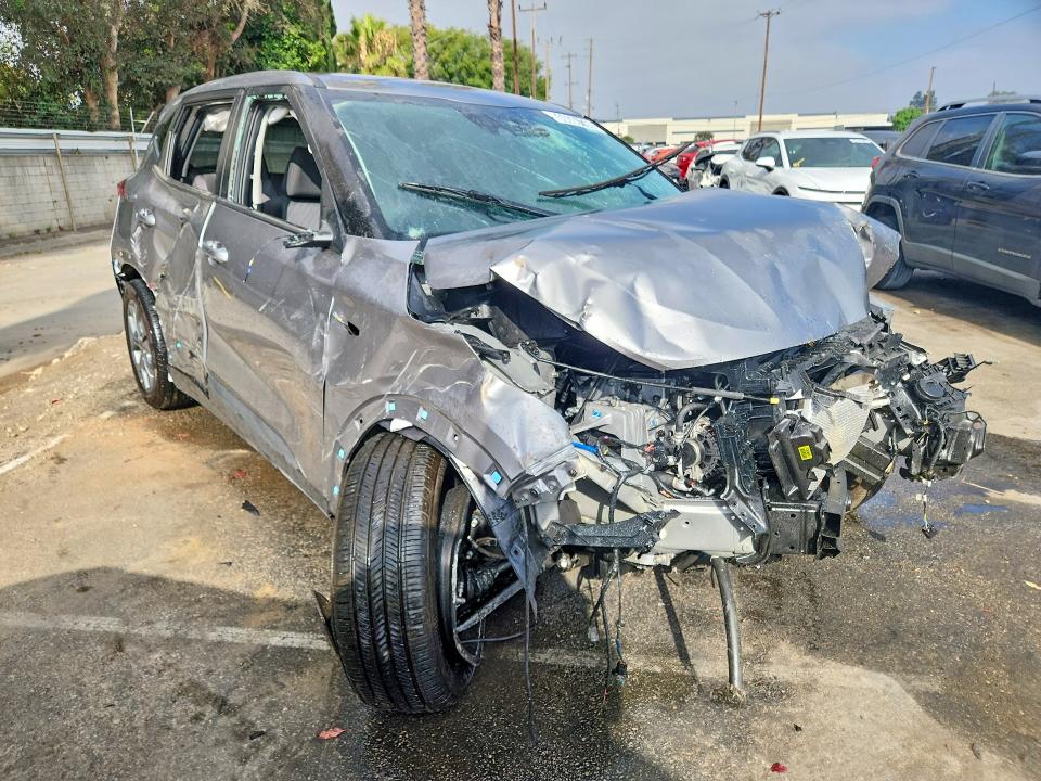 2026 Kia Seltos VIN KNDEPCAA0T7910611 COPART salvage auction — FRONT END, Ca - Non-Repairable Vehicle Cert, sold $1,000 on 2026-07-06 (photo 4)