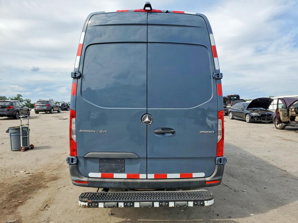 2021 Mercedes-benz VIN W1Y40CHY5MT071353 COPART salvage auction — MINOR DENT/SCRATCHES, Nc - Certificate Of Title, sold $11,700 on 2026-07-29 (photo 6)
