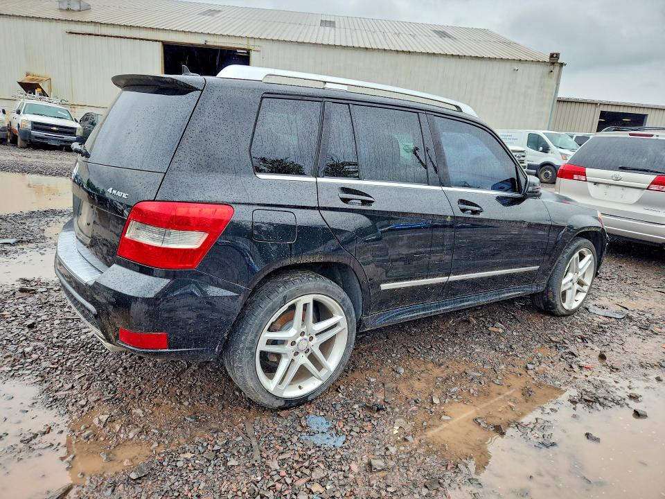 2011 Mercedes-benz Glk-class VIN WDCGG8HB7BF527915 COPART salvage auction — MINOR DENT/SCRATCHES, Mt - Certificate Of Title, sold $1,650 on 2026-07-22 (photo 3)