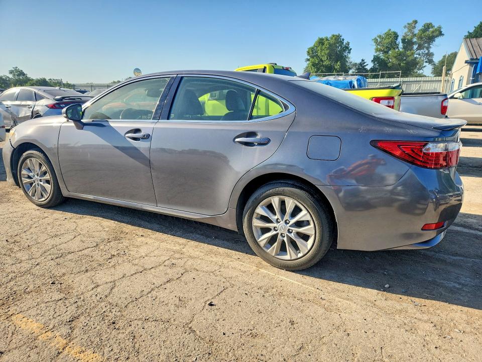 2013 Lexus ES VIN JTHBW1GG4D2010720 COPART salvage auction — WATER/FLOOD, Ks - Flood - Salvage, sold $3,300 on 2026-09-16 (photo 2)