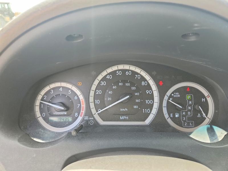 2008 Toyota Sienna VIN 5TDZK23C58S124325 COPART salvage auction — FRONT END, CO - PUBLIC - SALVAGE TITLE, sold $625 on 2026-07-07 (photo 9)