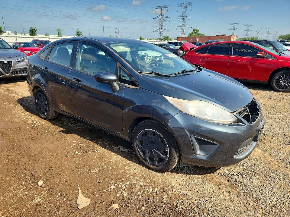 2011 Ford Fiesta VIN 3FADP4BJ6BM157273 COPART salvage auction — FRONT END, Il - Salvage Certificate, sold $225 on 2026-07-30 (photo 4)