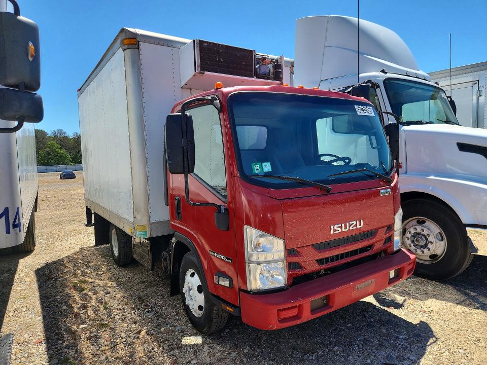 2016 Isuzu NPR VIN JALC4W168G7002442 COPART salvage auction — MINOR DENT/SCRATCHES, NJ - CERTIFICATE OF TITLE, sold $1,550 on 2026-09-22 (photo 4)