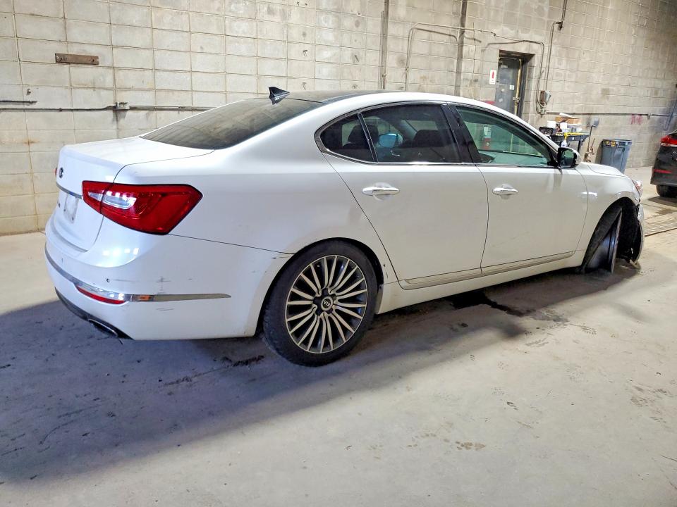 2014 Kia Cadenza VIN KNALN4D74E5129363 COPART salvage auction — UNDERCARRIAGE, Wv - Certificate Of Title, sold $1,000 on 2026-07-28 (photo 3)