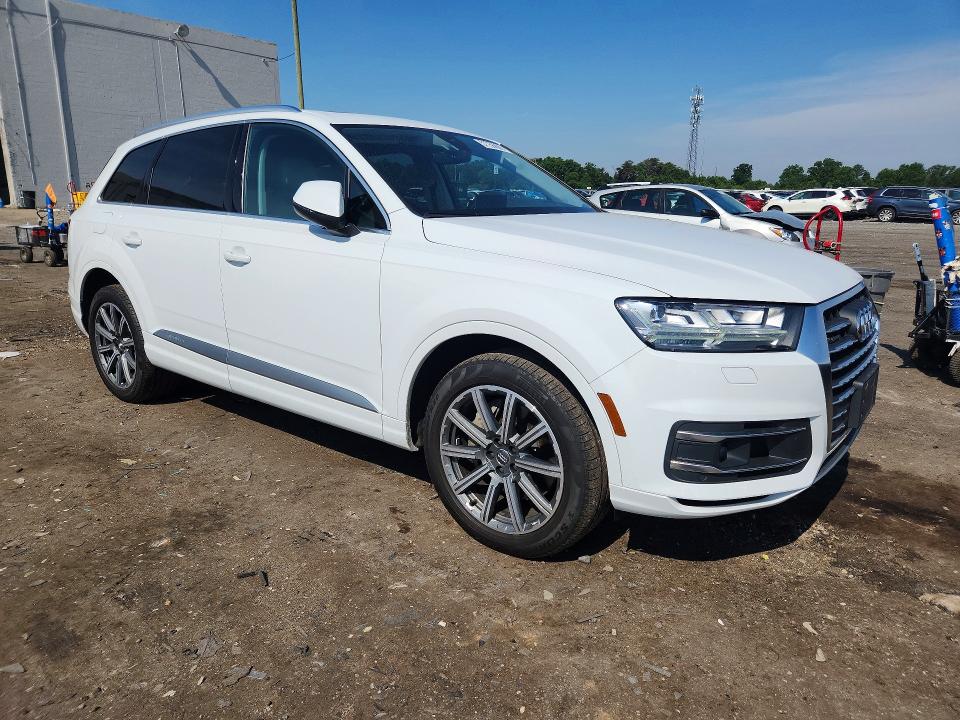 2018 Audi VIN WA1VAAF72JD016234 COPART salvage auction — MINOR DENT/SCRATCHES, VA - CERT OF TITLE - SALVAGE, sold $10,800 on 2026-07-08 (photo 4)
