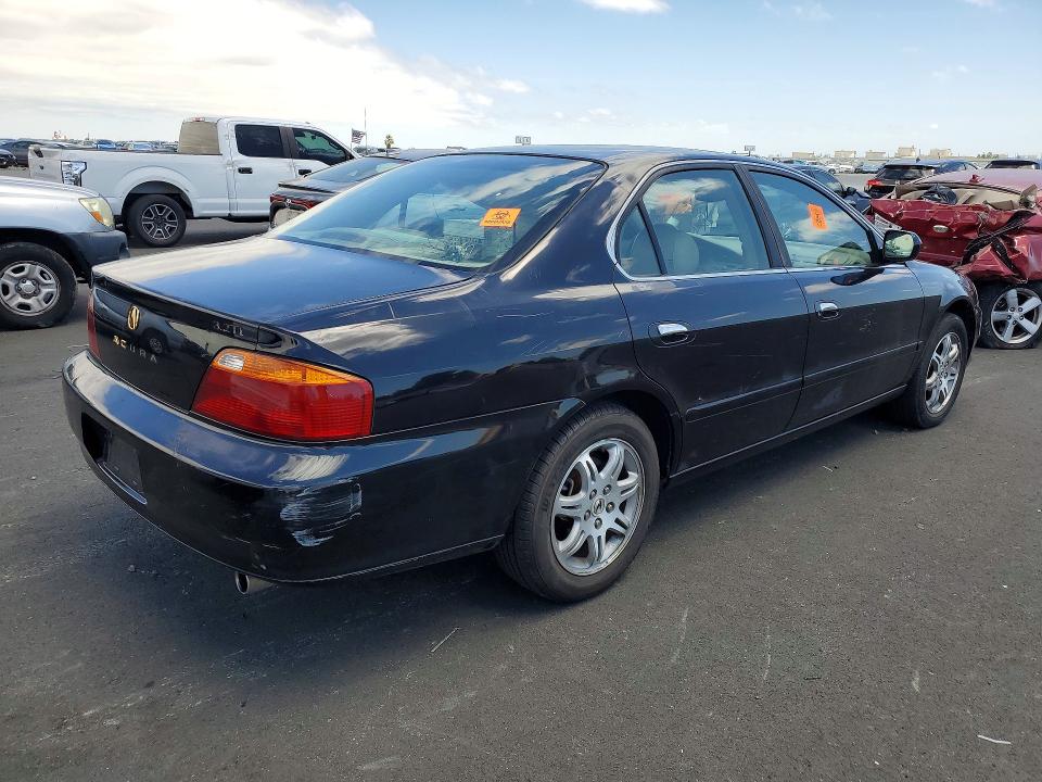 2001 Acura Tl VIN 19UUA56691A009221 COPART salvage auction — VANDALISM, Ca - Salvage Certificate, sold $300 on 2026-07-22 (photo 3)