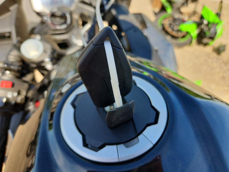 2025 Kawasaki Ex VIN ML5EXGJ10SDA61746 COPART salvage auction — SIDE, Il - Salvage Certificate, sold $925 on 2026-07-28 (photo 8)