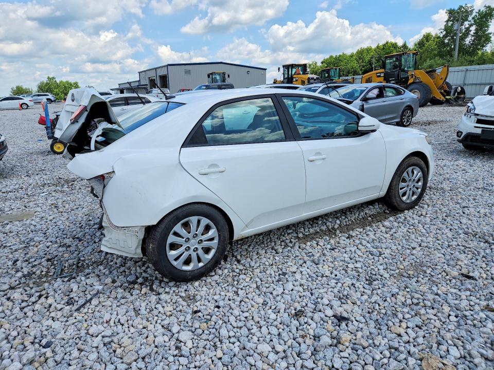 2011 Kia Forte VIN KNAFU4A29B5394090 COPART salvage auction — REAR END, Mi - Cert Of Title-Salvage Vehicle, sold $200 on 2026-07-30 (photo 3)