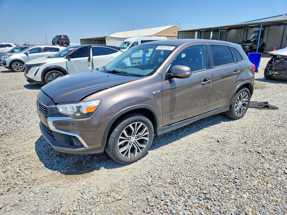 2016 Mitsubishi Outlander VIN JA4AR3AU3GZ044104 COPART salvage auction — MINOR DENT/SCRATCHES, Co - Certificate Of Title, sold $3,200 on 2026-07-23 (photo 1)
