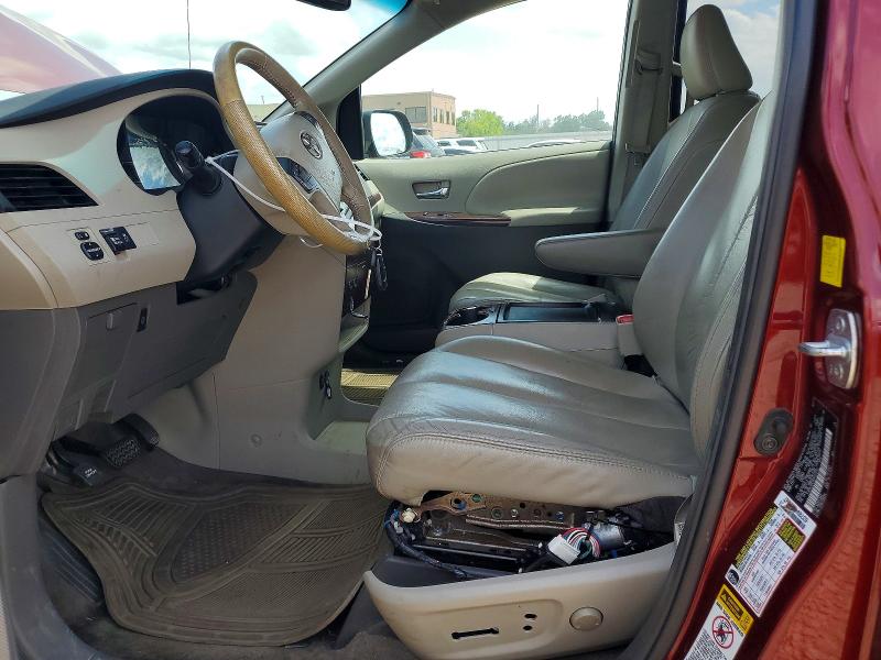 2011 Toyota Sienna VIN 5TDYK3DCXBS127910 COPART salvage auction — MINOR DENT/SCRATCHES, Mo - Duplicate Title, sold $2,250 on 2026-07-02 (photo 7)