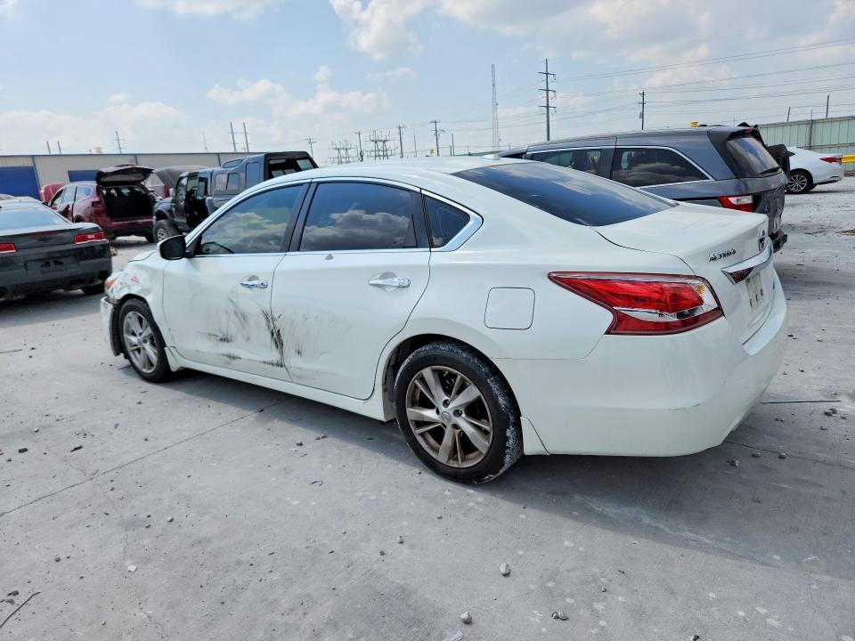 2013 Nissan Altima VIN 1N4AL3AP8DN438949 COPART salvage auction — SIDE, Tx - Salvage Vehicle Title, sold $1,400 on 2026-07-02 (photo 2)