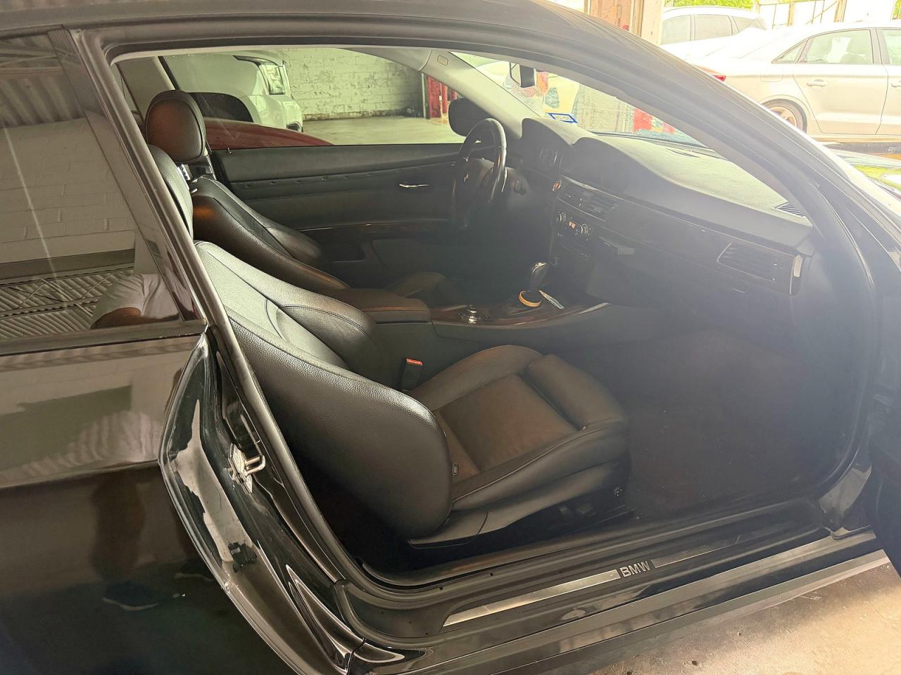 2011 BMW 3 Series VIN WBAKE3C50BE557478 COPART salvage auction — Front End, TX - CERTIFICATE OF TITLE (P), sold $700 on 2026-07-03 (photo 5)