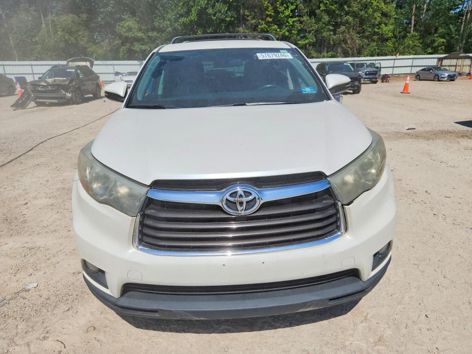 2016 Toyota Highlander VIN 5TDBKRFH7GS235636 COPART salvage auction — SIDE, Nc - Salvage Certificate Of Title, sold $2,450 on 2026-07-24 (photo 5)