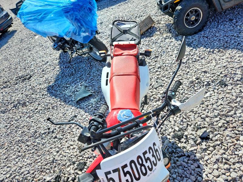2019 Honda Xr VIN JH2RD0601KK700286 COPART salvage auction — ROLLOVER, Wi - Certificate Of Title, sold $2,050 on 2026-07-06 (photo 5)