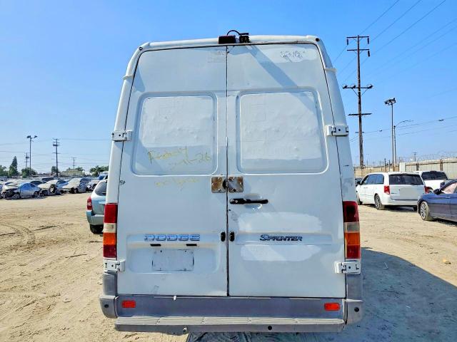 2005 Dodge Sprinter VIN WD2PD744855745886 COPART salvage auction — SIDE, Ca - Dis/Dlr/Exp Only Lien Papers, sold $200 on 2026-07-13 (photo 6)