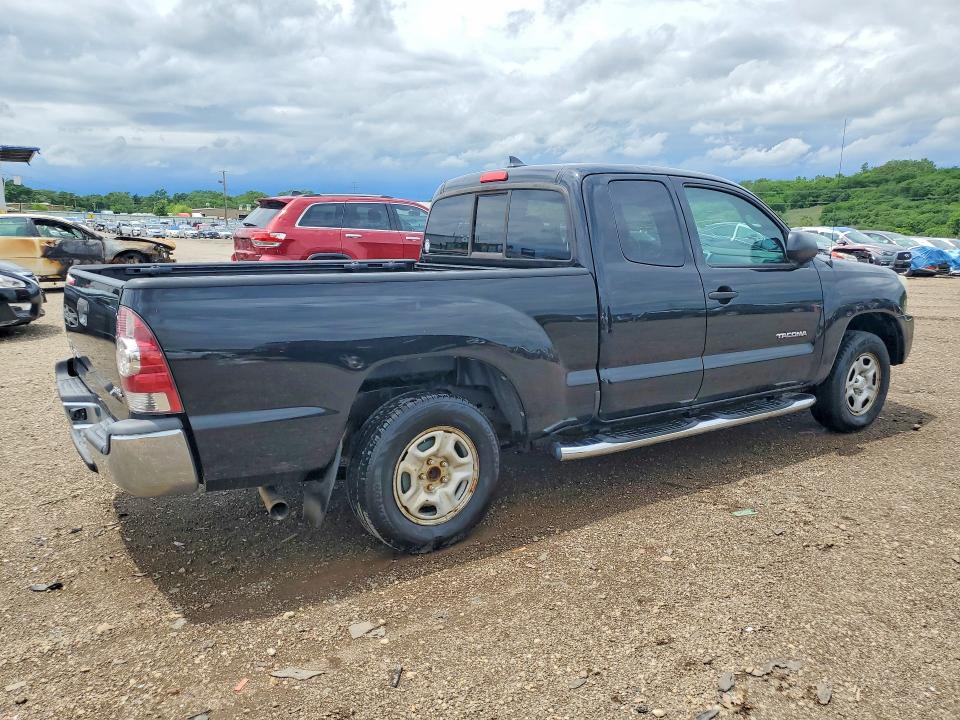 2015 Toyota Tacoma VIN 5TFTX4CN6FX047900 COPART salvage auction — HAIL, Il - Salvage Certificate, sold $4,700 on 2026-07-31 (photo 3)