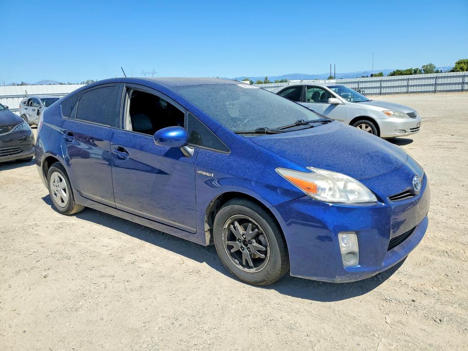 2011 Toyota Prius VIN JTDKN3DU6B0268112 COPART salvage auction — VANDALISM, Ca - Salvage Certificate, sold $550 on 2026-07-24 (photo 4)