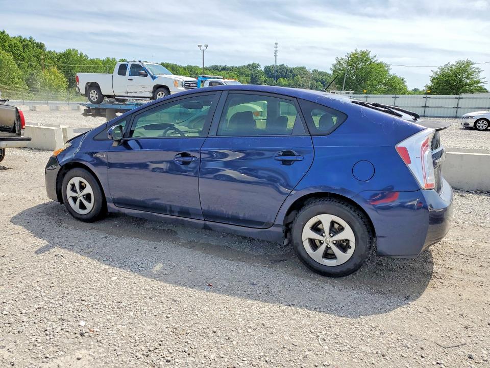 2012 Toyota Prius VIN JTDKN3DUXC1568103 COPART salvage auction — FRONT END, KY - CERT OF TITLE-SALVAGE, sold $675 on 2026-07-30 (photo 2)