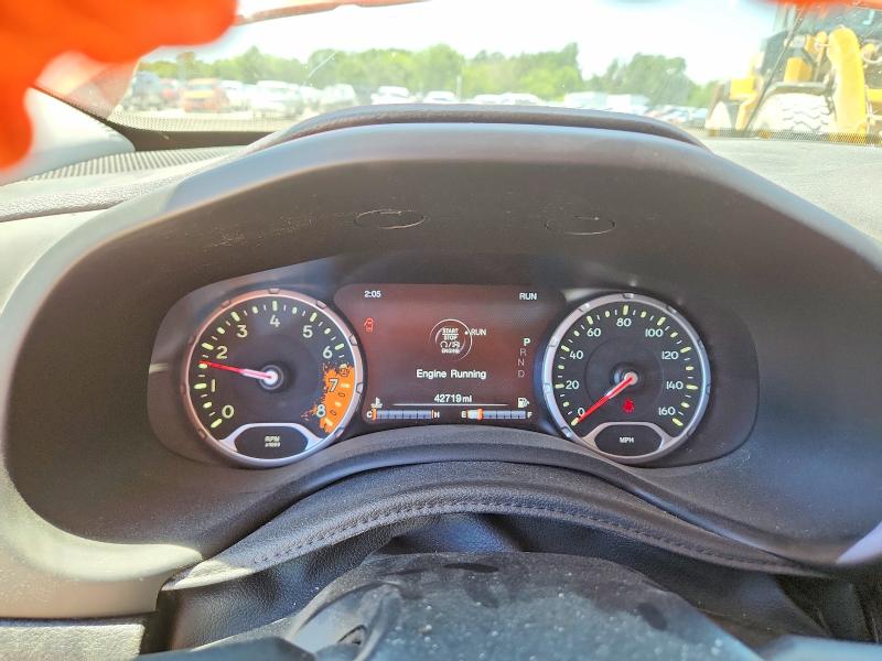 2017 Jeep Renegade VIN ZACCJBBB2HPE53773 COPART salvage auction — HAIL, Mo - Certificate Of Title, sold $7,900 on 2026-07-08 (photo 9)