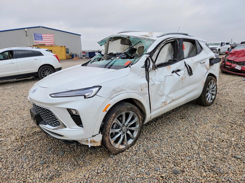 2025 Buick . VIN KL4AMFSL0SB093638 COPART salvage auction — ROOF, TX - NONREPAIRABLE TITLE, sold $100 on 2026-07-28 (photo 1)