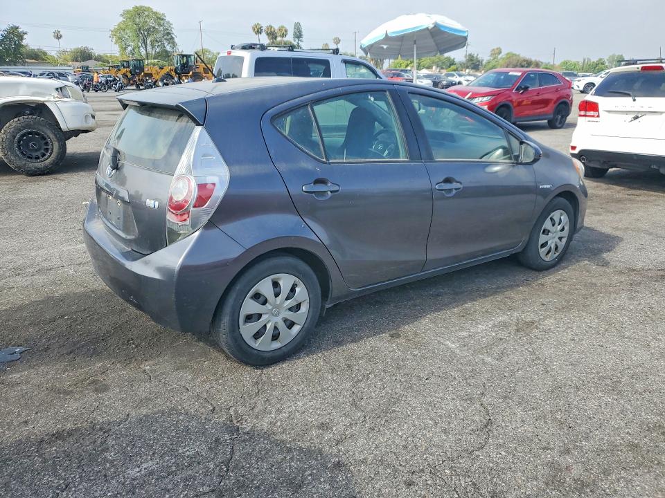 2014 Toyota VIN JTDKDTB31E1566305 COPART salvage auction — MINOR DENT/SCRATCHES, Ca - Dis/Dlr/Exp Only Clean Title, sold $1,850 on 2026-07-31 (photo 3)