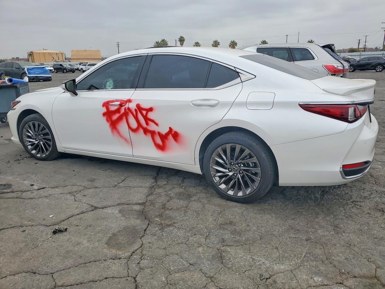 2025 Lexus ES VIN 58AEA1C17SU062752 COPART salvage auction — Vandalized, CA - SALVAGE CERTIFICATE, sold $25,500 on 2026-08-10 (photo 2)