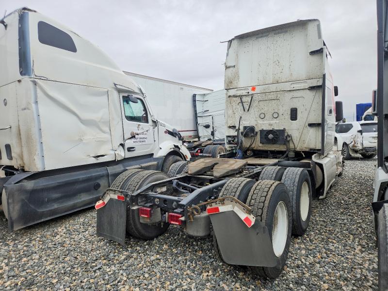 2022 International VIN 3HSDZAPRXNN487389 COPART salvage auction — ROLLOVER, Oh - Dis/Dlr/Exp Only Clean Title (P), sold $12,200 on 2026-07-07 (photo 4)