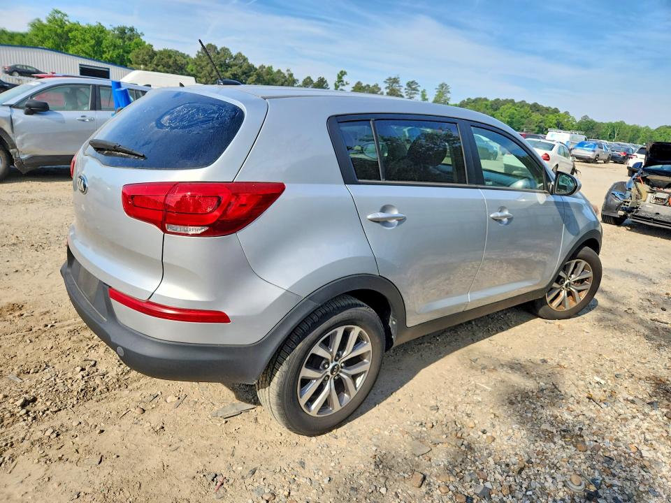 2016 Kia VIN KNDPB3AC3G7835157 COPART salvage auction — NORMAL WEAR, Va - Certificate Of Title, sold $1,500 on 2026-07-14 (photo 3)