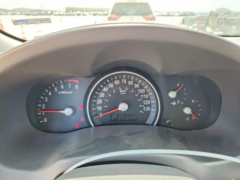 2014 Kia SEDONA VIN KNDMG4C73E6584590 COPART salvage auction — NORMAL WEAR, Tx - Certificate Of Title (P), sold $400 on 2026-07-09 (photo 9)