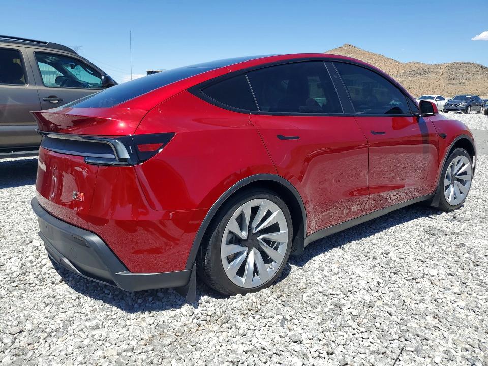 2026 Tesla Model y VIN 7SAYGDEE7TF326607 COPART salvage auction — REAR END, Nv - Salvage Title, sold $18,800 on 2026-07-15 (photo 3)