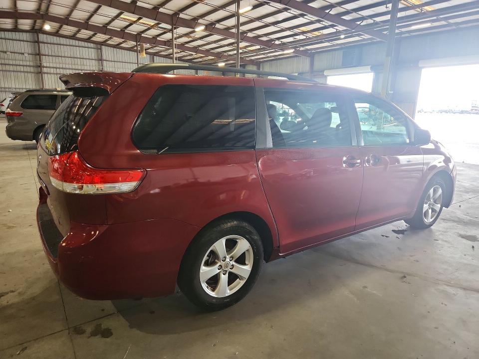 2011 Toyota Sienna VIN 5TDKK3DC4BS123311 COPART salvage auction — MECHANICAL, IN - CERTIFICATE OF TITLE, sold $1,850 on 2026-07-06 (photo 3)