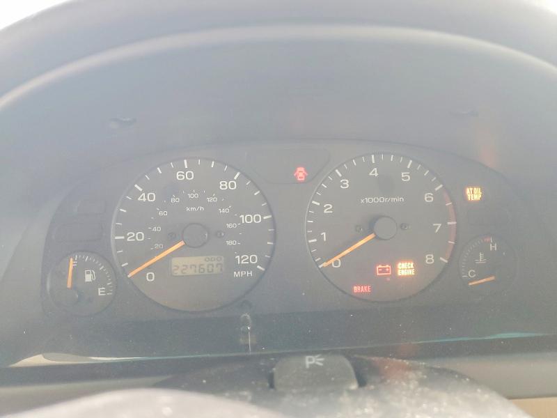 1999 Subaru Forester VIN JF1SF635XXH747527 COPART salvage auction — FRONT END, OR - DIS/DLR/EXP ONLY CLEAN TITLE, sold $125 on 2026-07-16 (photo 8)