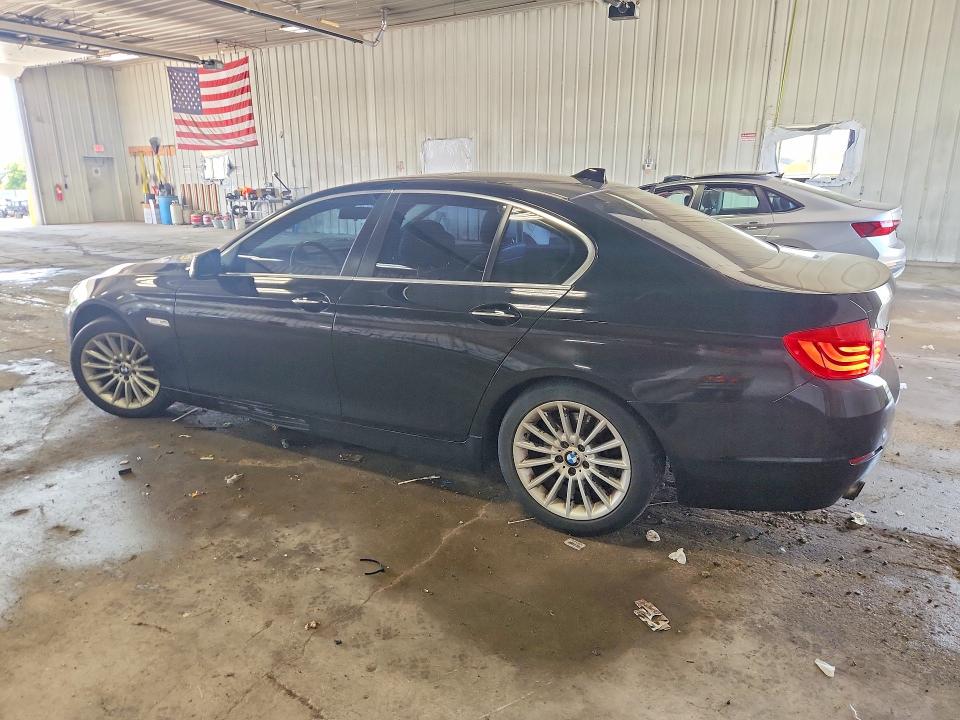 2013 BMW 5er VIN WBAFU7C59DDU71980 COPART salvage auction — MINOR DENT/SCRATCHES, Wi - Certificate Of Title, sold $775 on 2026-07-13 (photo 2)