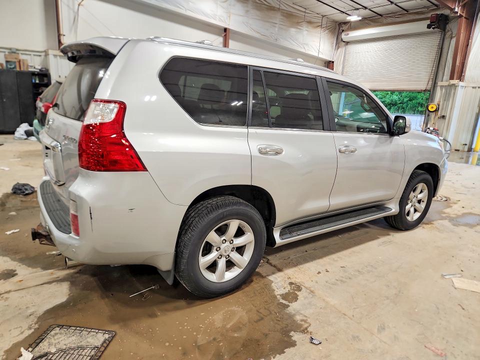 2010 Lexus Gx 460 VIN JTJBM7FX3A5016527 COPART salvage auction — FRONT END, Wi - Certificate Of Title, sold $5,100 on 2026-07-08 (photo 3)