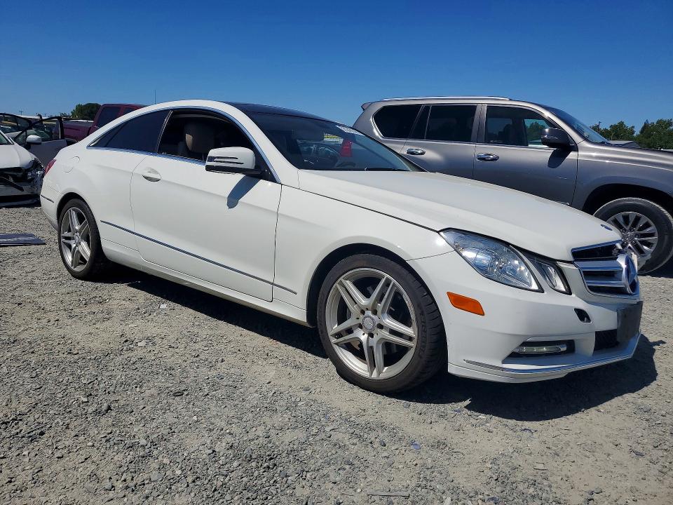 2012 Mercedes-benz E-klasse VIN WDDKJ5KB2CF168523 COPART salvage auction — FRONT END, Ca - Salvage Certificate, sold $1,150 on 2026-07-21 (photo 4)