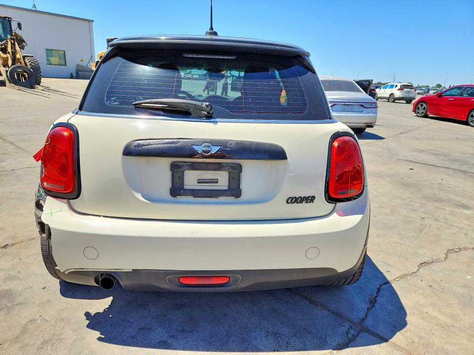 2016 Mini VIN WMWXP5C58G2D14816 COPART salvage auction — REAR END, Ca - Salvage Certificate, sold $1,700 on 2026-07-06 (photo 6)