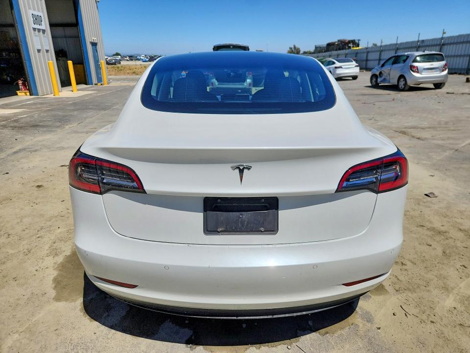 2022 Tesla Model 3 VIN 5YJ3E1EA0NF371867 COPART salvage auction — MECHANICAL, Ca - Certificate Of Title, sold $9,600 on 2026-07-08 (photo 6)