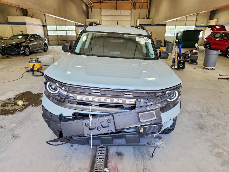 2024 Ford Bronco VIN 3FMCR9B64RRF54711 COPART salvage auction — FRONT END, Va - Cert Of Title - Salvage, sold $7,100 on 2026-07-02 (photo 5)