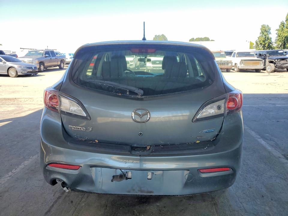 2013 Mazda 3 VIN JM1BL1LP5D1794251 COPART salvage auction — REAR END, Ca - Dis/Dlr/Exp App For Dup Clean, sold $300 on 2026-07-02 (photo 6)
