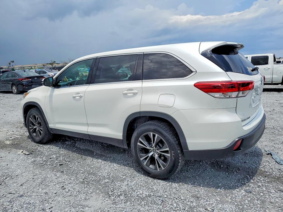 2019 Toyota Highlander VIN 5TDZARFH4KS058683 COPART salvage auction — FRONT END, Fl - Certificate Of Title, sold $12,500 on 2026-07-09 (photo 2)
